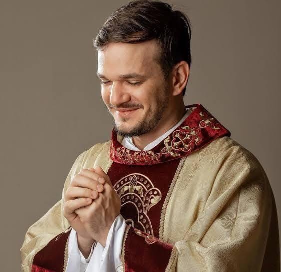 Padre Patrick Fernandes